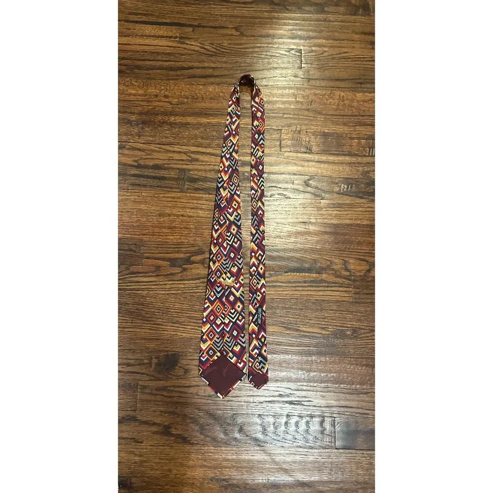 Brioni Multicolored Pattern Geometric Diamond Red Blue Yellow Men's Silk Tie